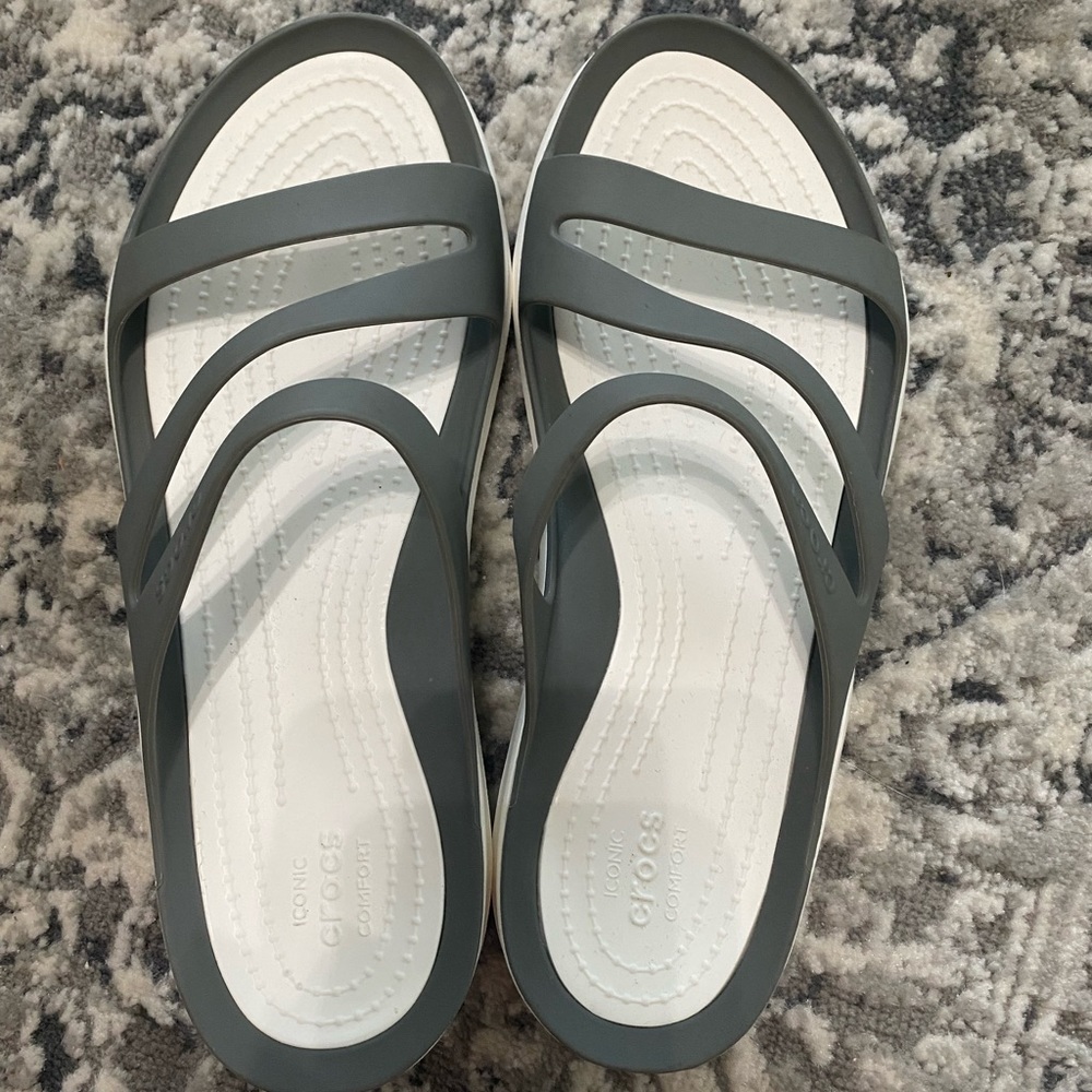 NWOT Crocs Swift Water Sandals Grey White